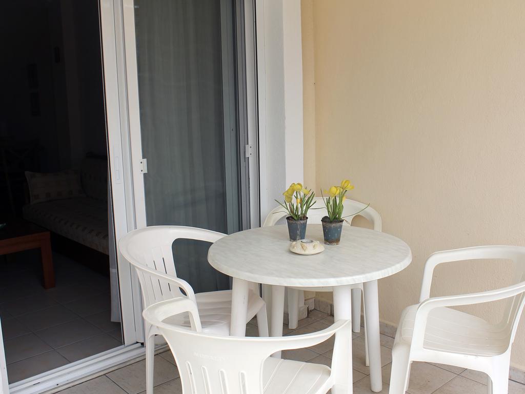 Siviri Rental Houses Luaran gambar