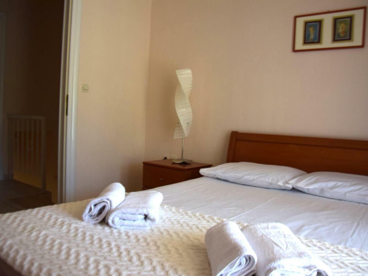 Siviri Rental Houses Luaran gambar