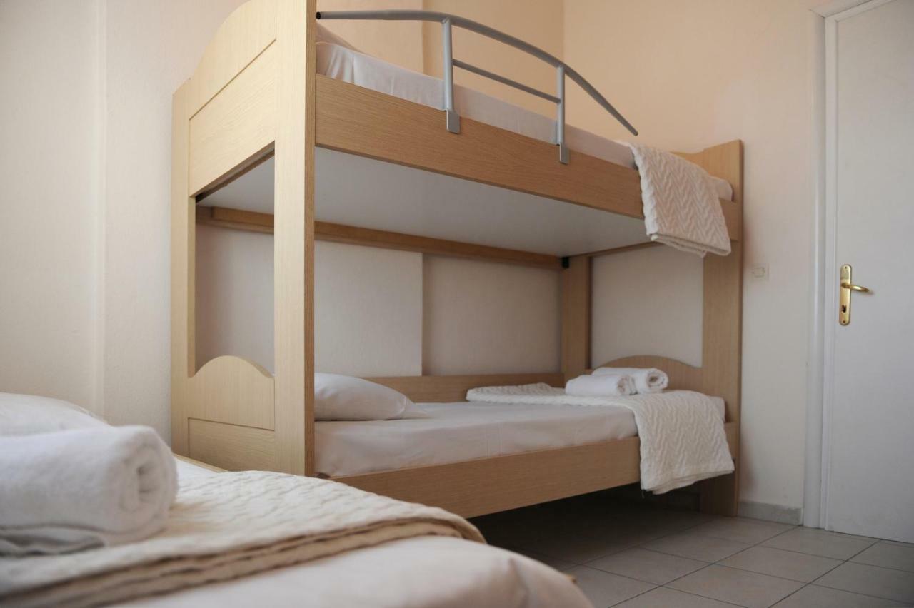 Siviri Rental Houses Luaran gambar