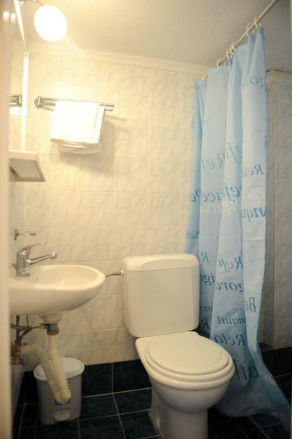 Siviri Rental Houses Bilik gambar